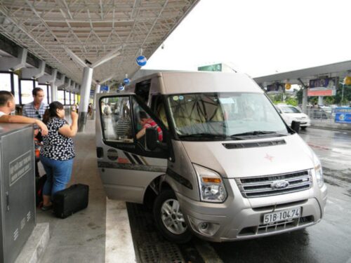 Thuê Xe 7 Chỗ Đón Tại Ga Quốc Tế Tân Sơn Nhất Từ Thuexehuydat.com có Xe sang trọng, đảm bảo sự thoải mái