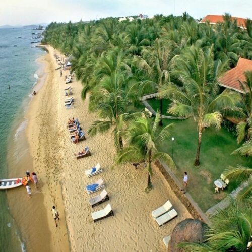 Tour du lich nghi duong bien ho tram